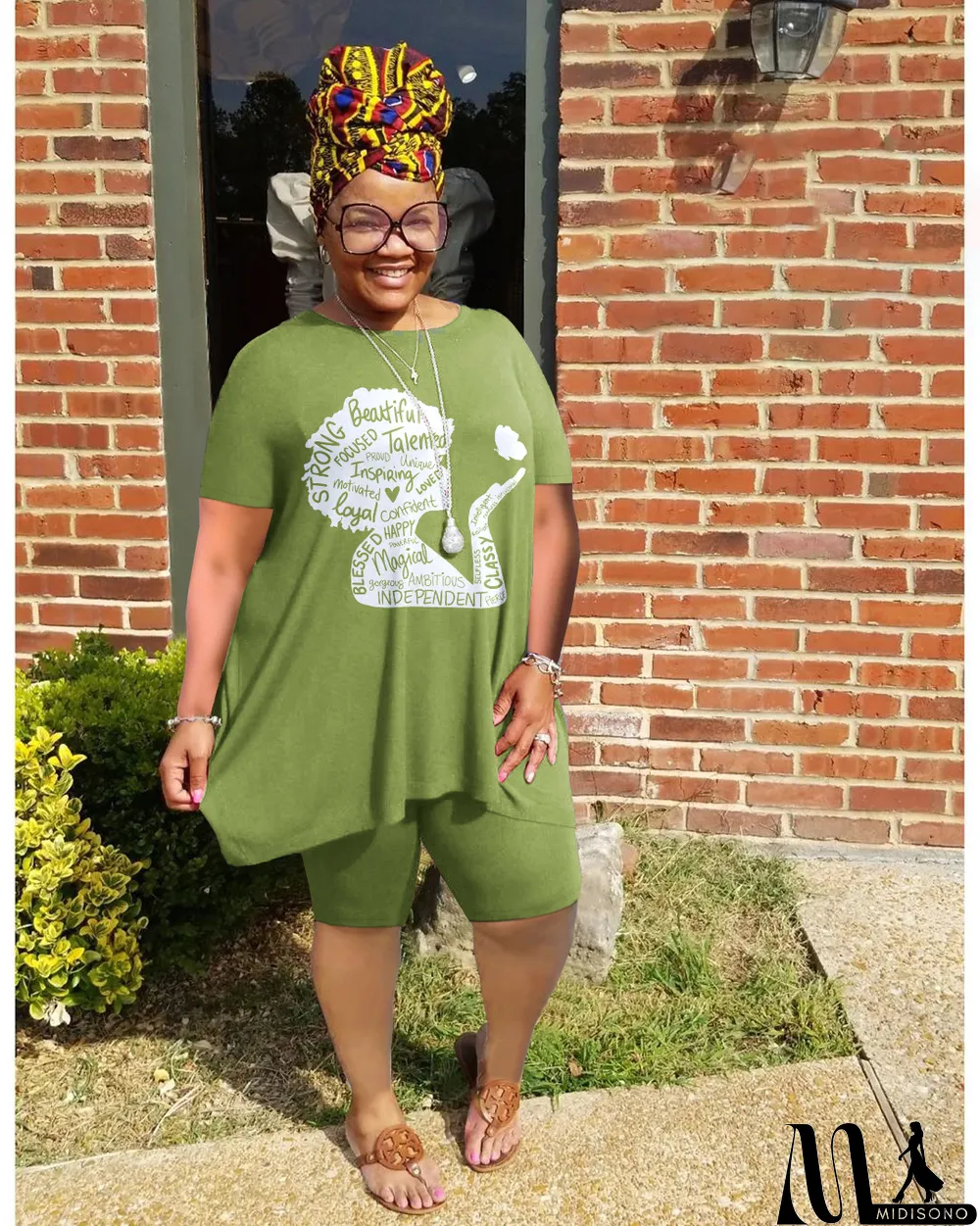 MidiSono - Plus Size Women'S Print Short Sleeve T-Shirt Shorts Two-Piece Casual Set