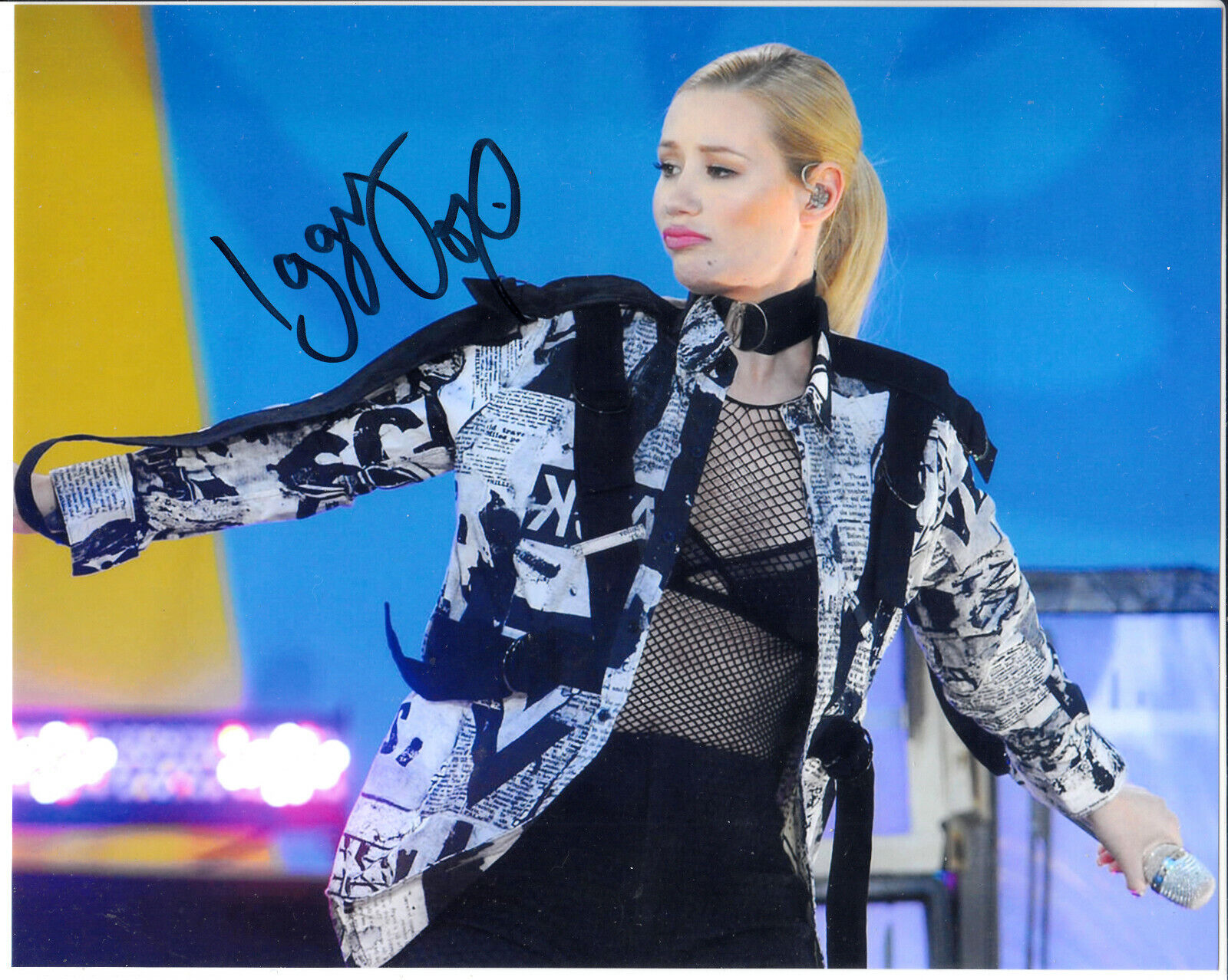 Iggy Azalea Australian Female Rapper Signed Autograph 8x10