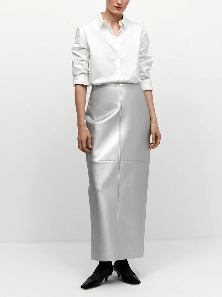 Paneled slit glossy leather skirt