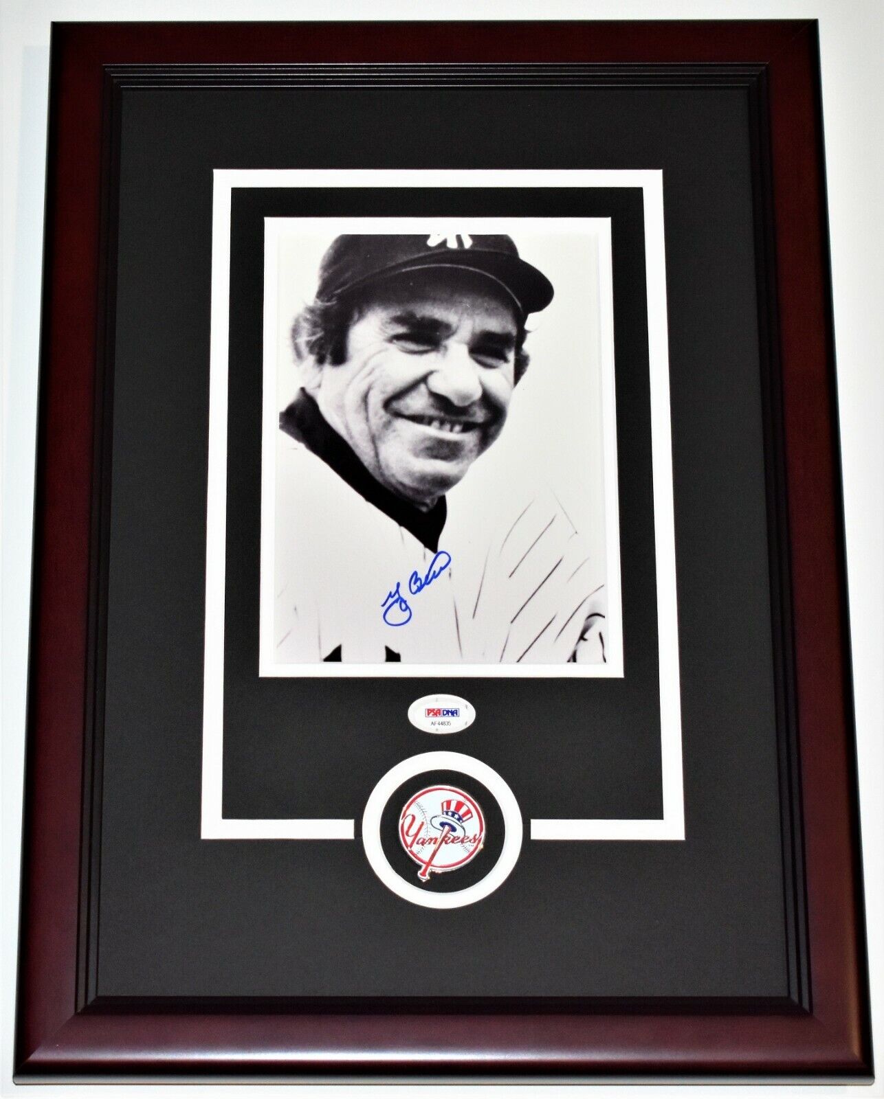 Yogi Berra Signed Autographed NY Yankees Photo Poster painting MAHOGANY FRAMED + PSA/DNA Sticker