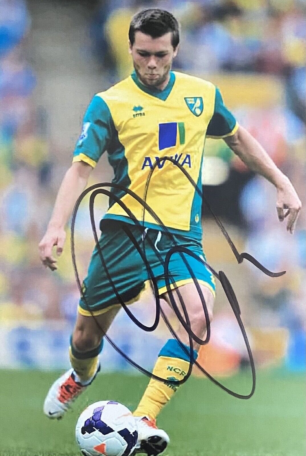 Jonny Howson Genuine Hand Signed Norwich City 6X4 Photo Poster painting 2