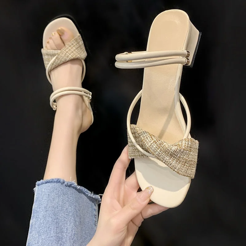  2022 Women Sandals Summer Designer Shoes PU Flat Heel Gladiator Flip-Flops Fashion Platform