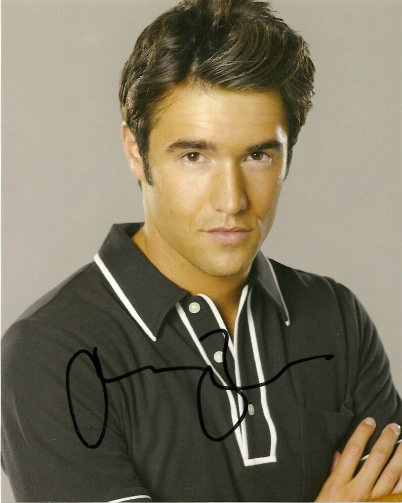 Revenge Joshua Bowman Autographed Signed 8x10 Photo Poster painting COA