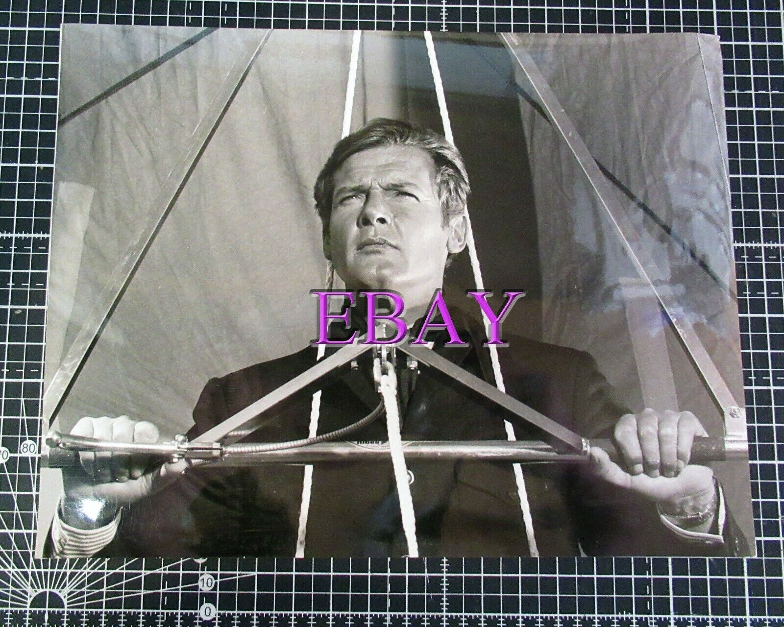 Live and Let Die vintage original press Photo Poster paintinggraph Roger Moore James Bond B