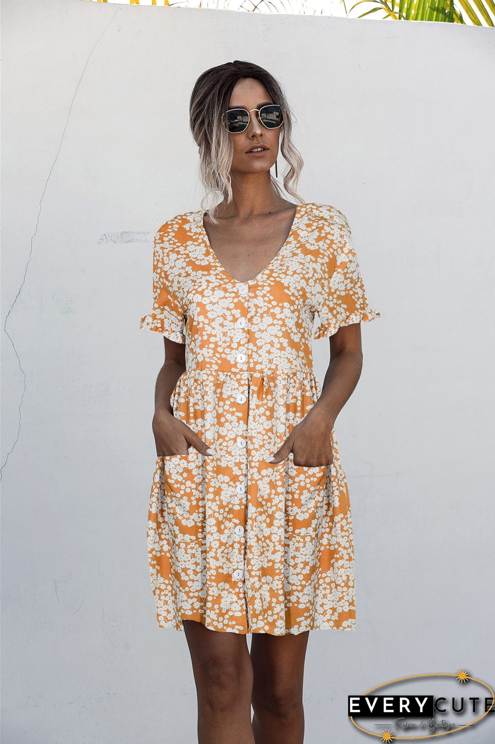 Short Sleeve Polka Dot Printed Buttoned Pocket Dress