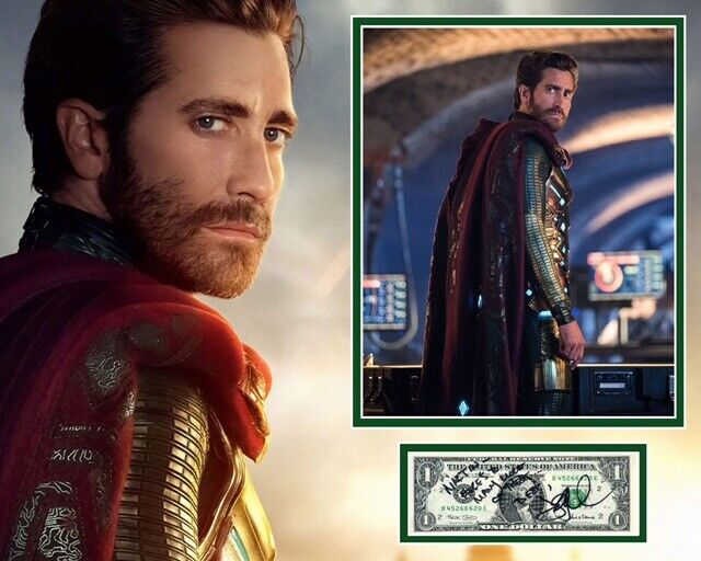 JAKE GYLLENHAAL SIGNED SPIDERMAN MYSTERIO Photo Poster painting MOUNT (2)