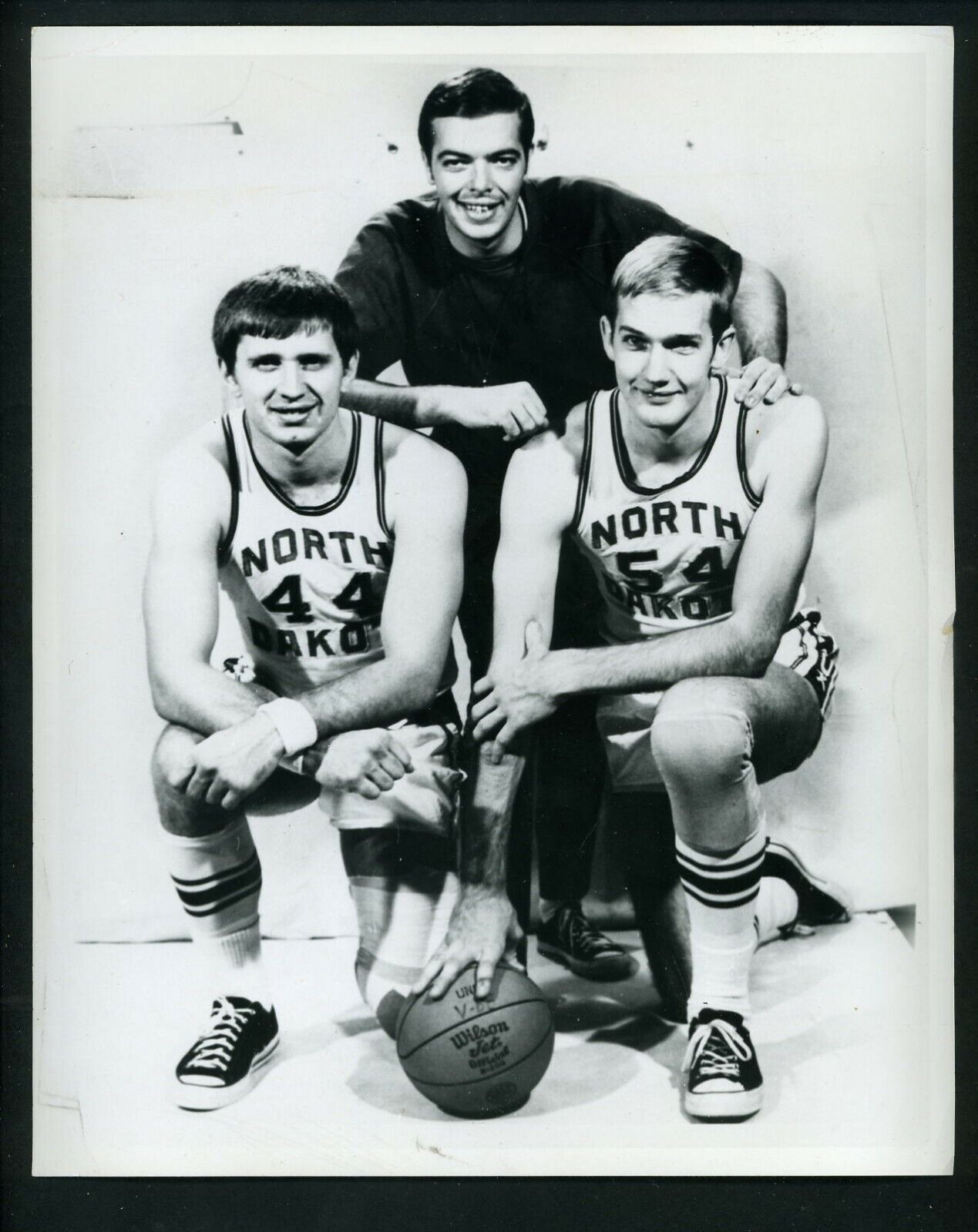 Jimmy Rodgers North Dakota Fighting Hawks Basketball 1969 Press Photo Poster painting