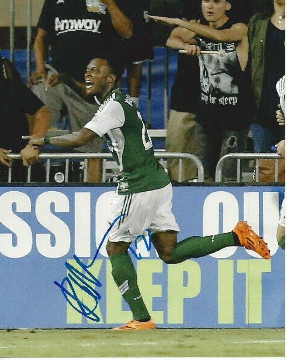 Rodney Wallace Autographed 8x10 Portland TimbersC705