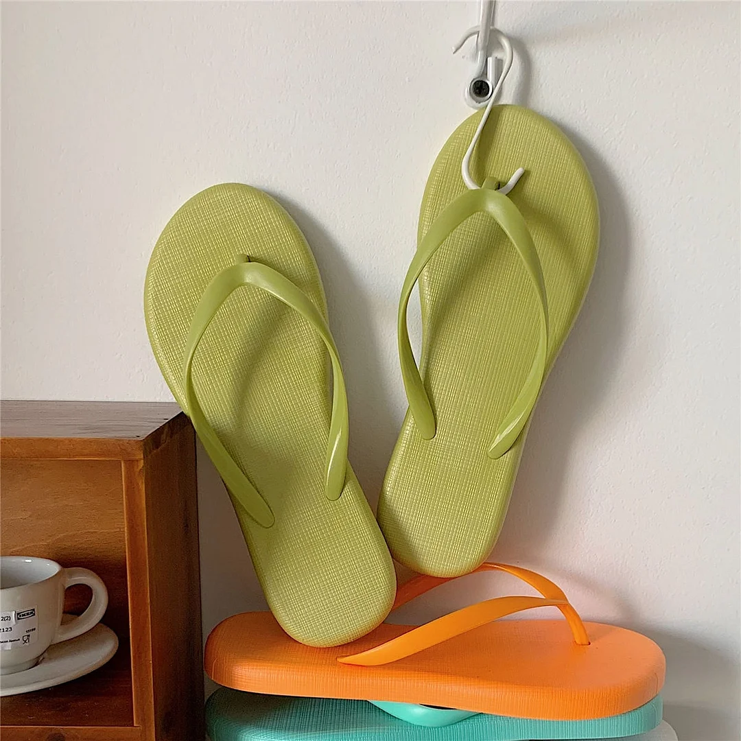 Uaang Summer Student Fashion Colored Beach Flip Flops Vacation Soft Bottom Bathroom Slippers Odor Proof Simple Flat Home Shoes