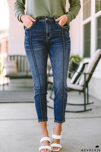 Buttoned Slim Jeans with Pockets