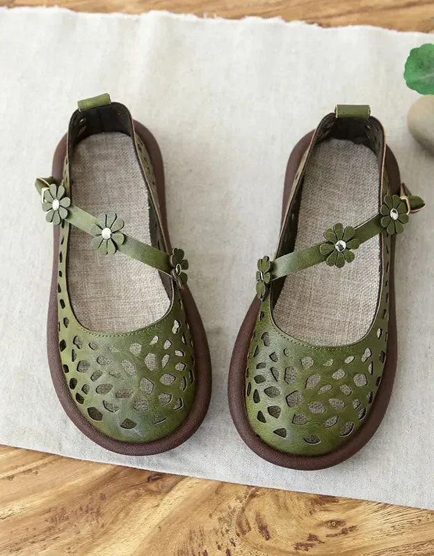Wide Toe Sloping Buckle Flat Sandals