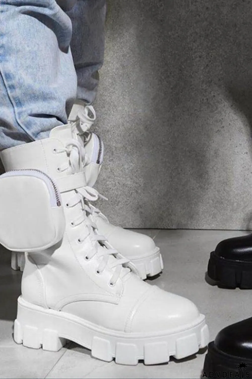 Black Casual Round Shoes