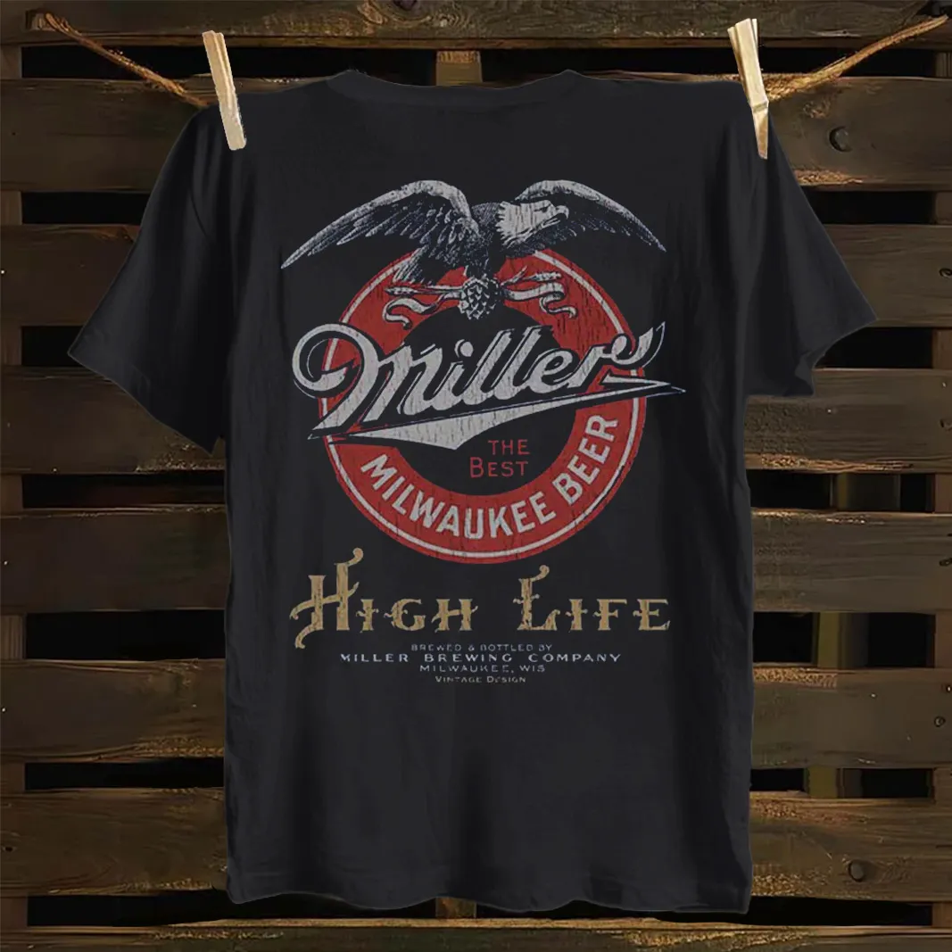 Vintage-Inspired Graphic Men's T-shirt