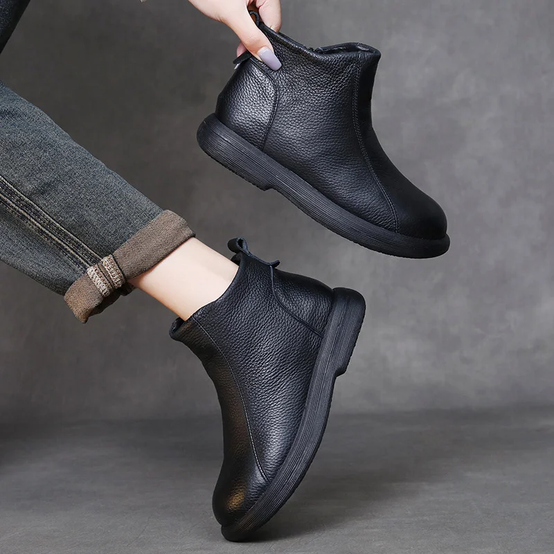 Yyvonne Layer Of Cowhide Wool Short Boots Women 2025 Autumn And Winter New With Cotton Boots Fashion Flat Bottom Soft Base Martin Boots