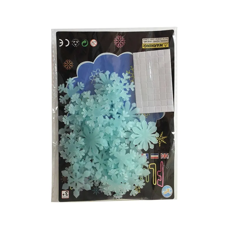 50pcs 3D Snowflake Luminous Wall Sticker Fluorescent Glow In The Dark Wall Decor for Home Kids Room Bedroom Christmas Decor