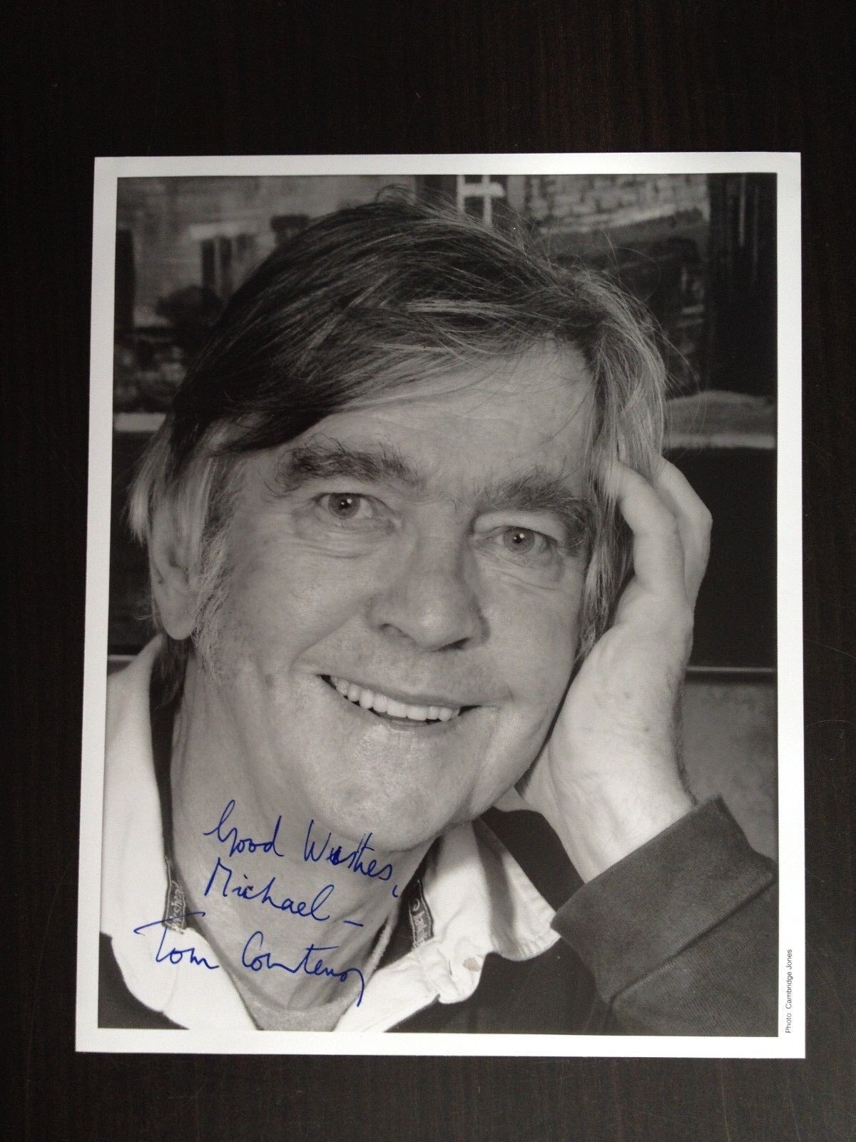 TOM COURTENAY - POPULAR BRITISH ACTOR - EXCELLENT SIGNED Photo Poster paintingGRAPH