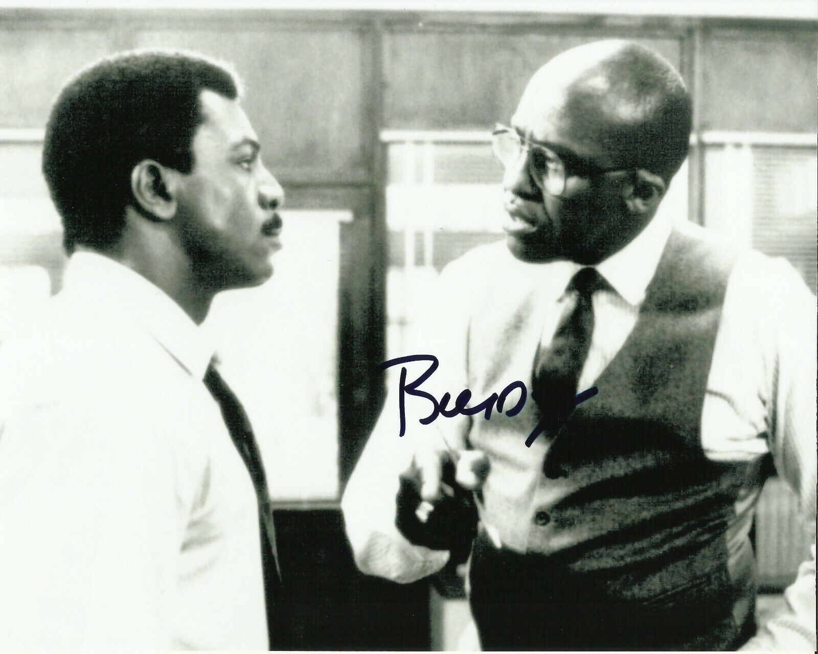 BILL DUKE SIGNED ACTION JACKSON Photo Poster painting UACC REG 242