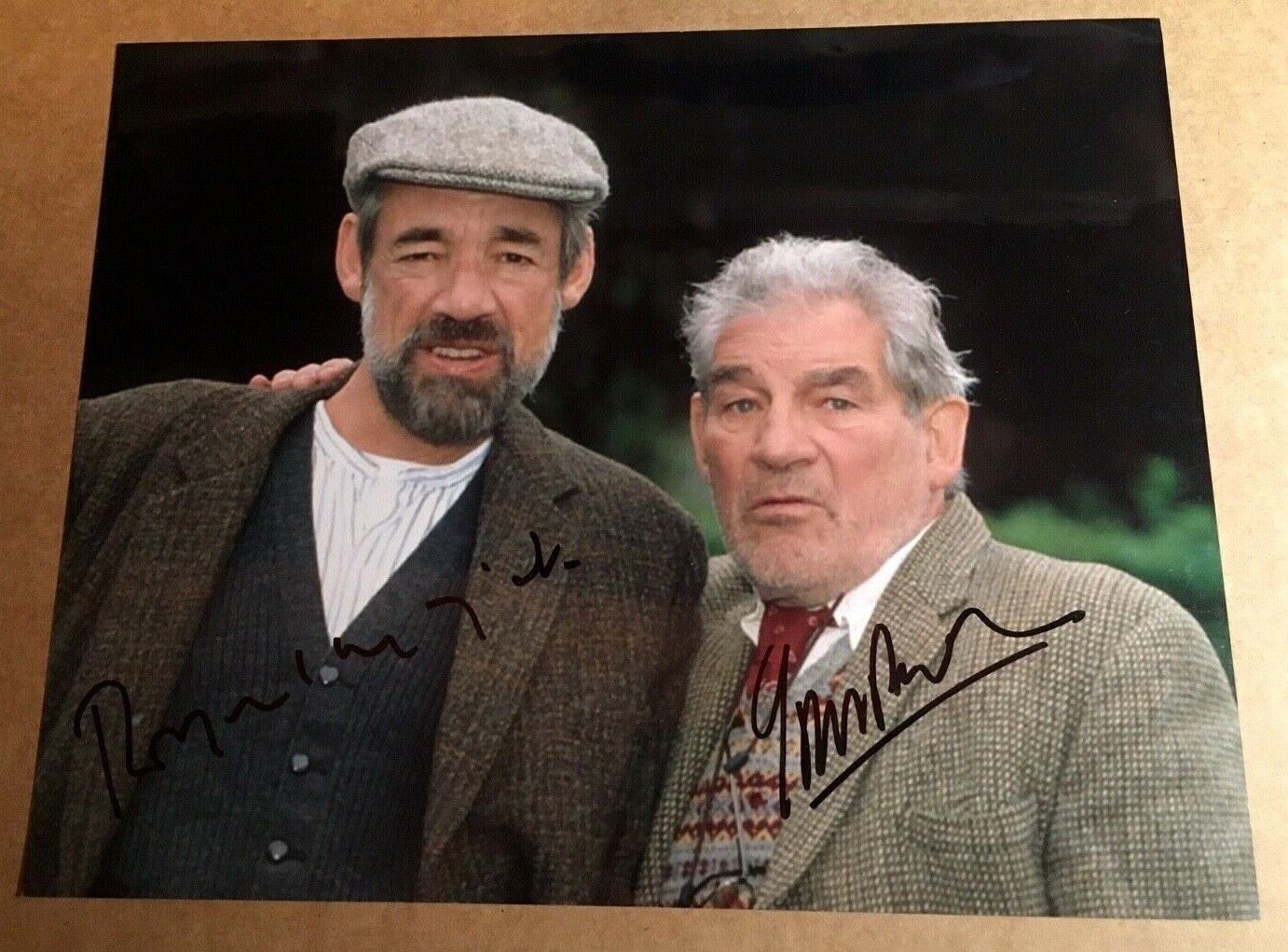 ROGER LLOYD PACK - TREVOR PEACOCK Vicar of Dibley Cast Genuine Signed Photo Poster painting COA