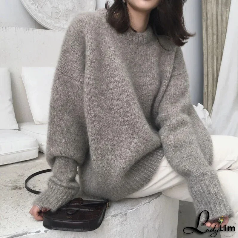 Modern and Versatile winter Pullover