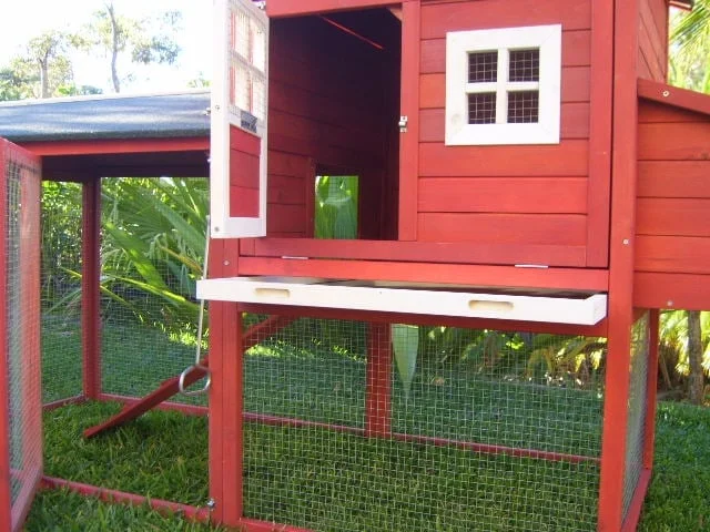 🔥kukelife🔥Docenin™Red Resort Chicken Coop