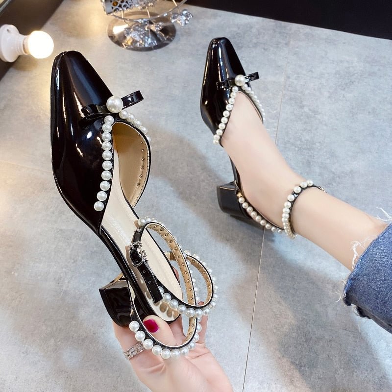 Fashion Pearl Ankle Strap Pumps Women Spring Summer 2022 Patent Leather Square Heels Sandals Woman Black Banquet Shoes