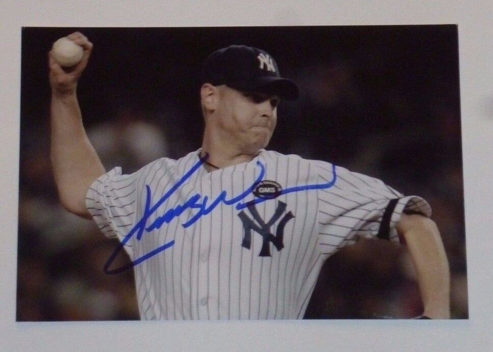 Kerry Wood Signed Autographed Photo Poster painting Yankees Cubs Indians signed