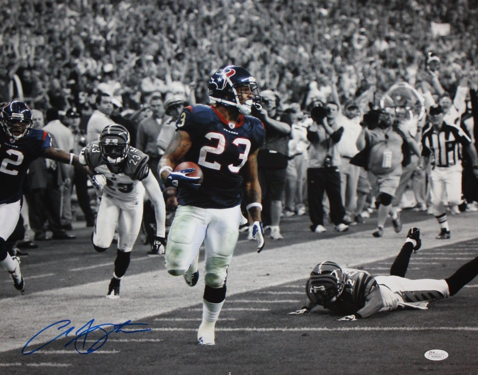 Arian Foster Autographed 16x20 B/W Color Running *Blue Photo Poster painting- JSA Authenticated