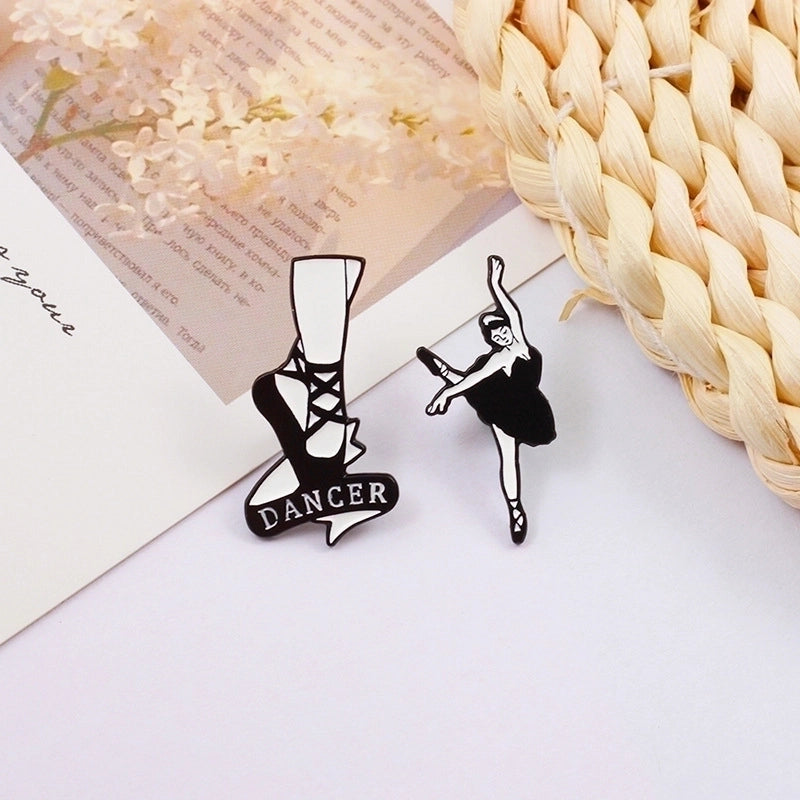 Minimalist Pin Animal Alloy Stoving Varnish Unisex Brooches