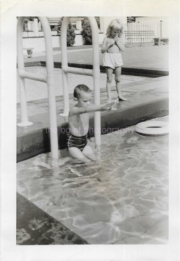 A DAY AT THE POOL Vintage FOUND Photo Poster paintingGRAPH bw 1940'S Original JD 110 1 F