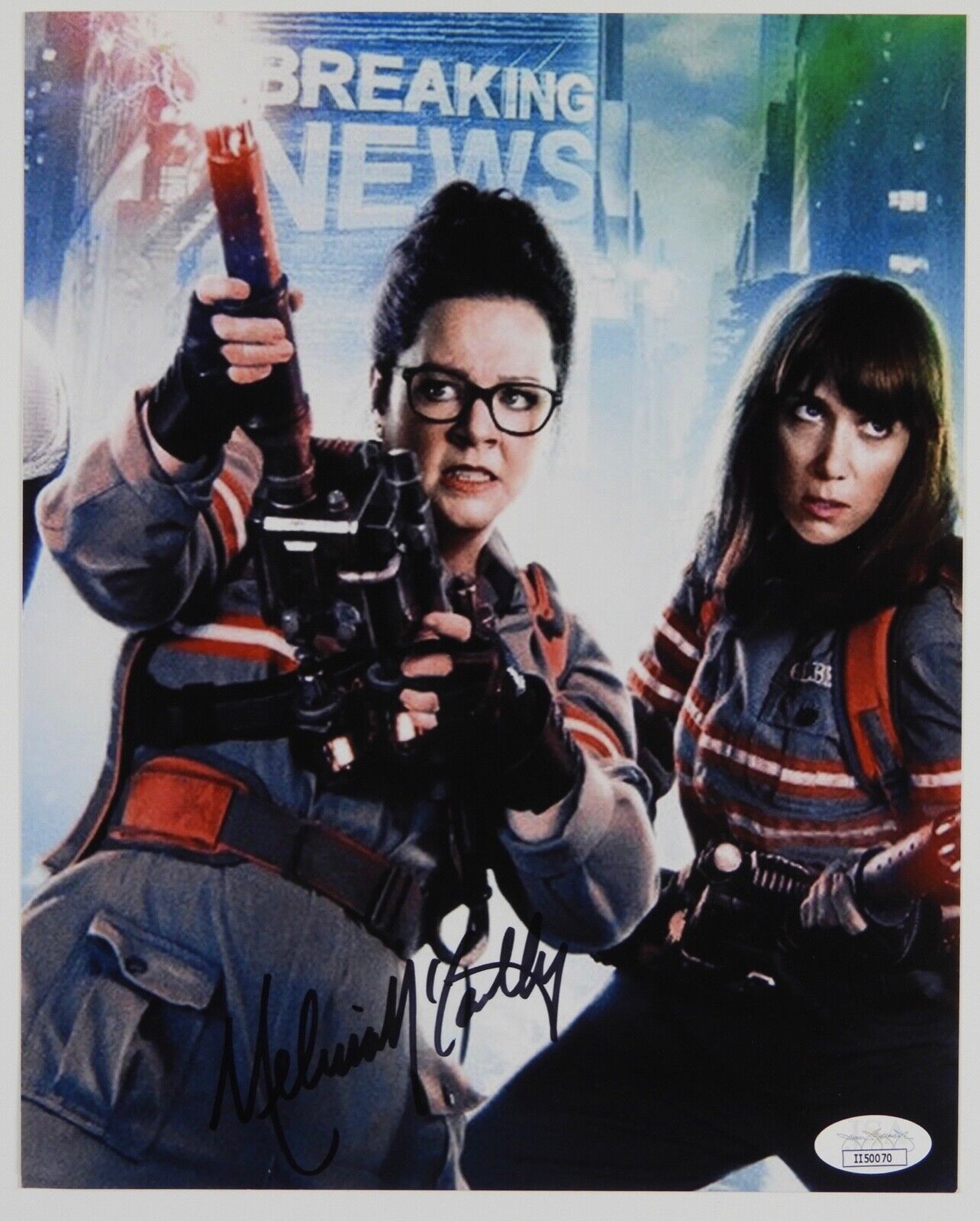 Melissa McCarthy Autograph JSA 8 x 10 Signed Photo Poster painting Ghostbusters