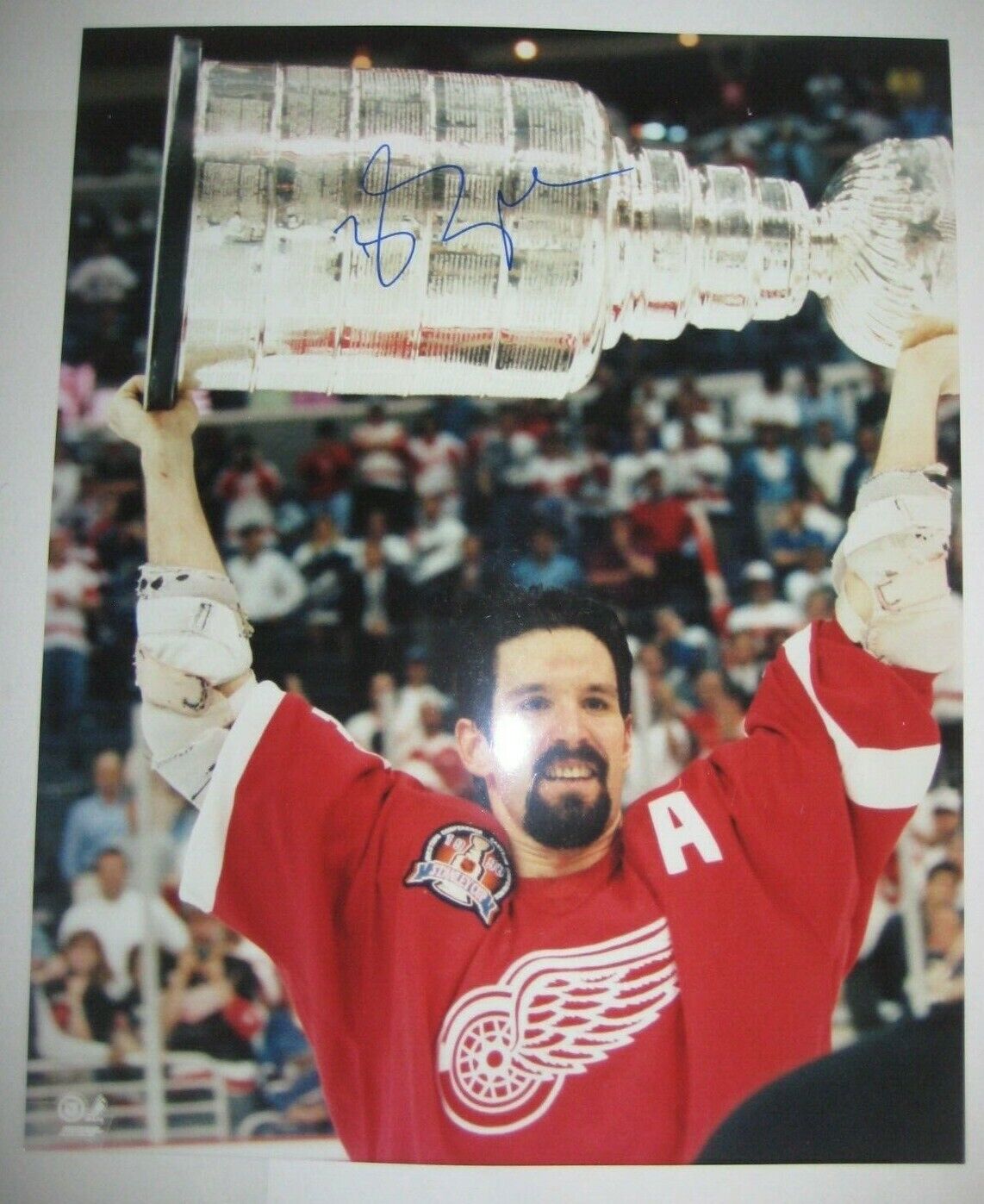 BRENDAN SHANAHAN (Red Wings) Signed STANLEY CUP 16x20 Photo Poster painting w/ Beckett COA