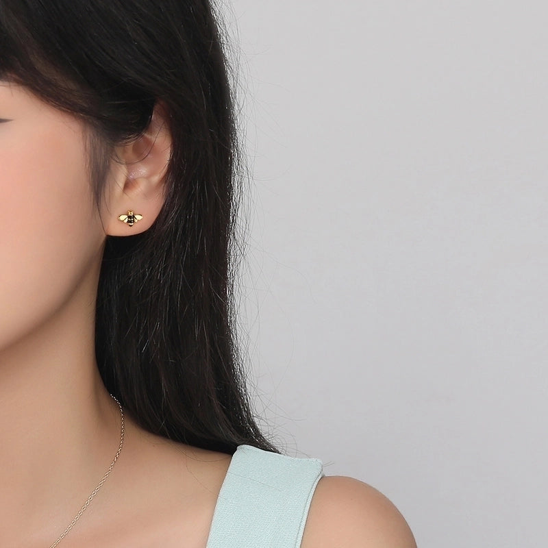 1 Pair 925 Sterling Silver Flower Elephant Ear Studs