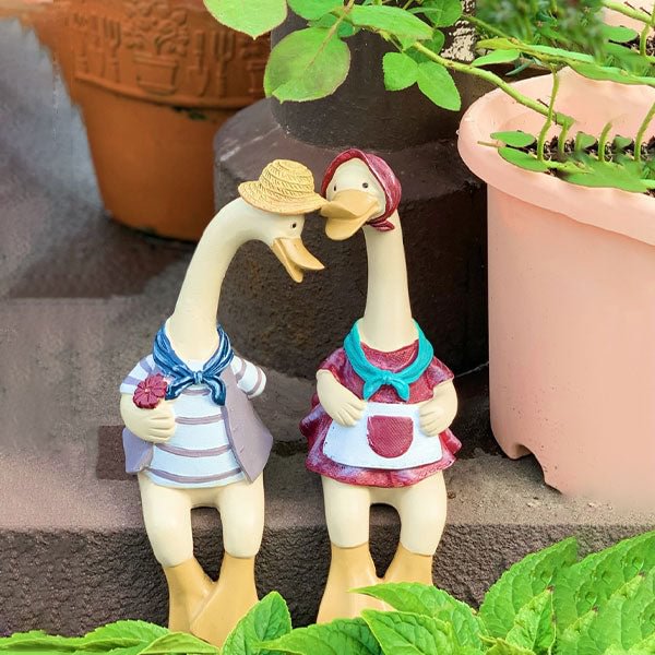 Cartoon Animal Ducks Decorate The Outdoor Courtyard