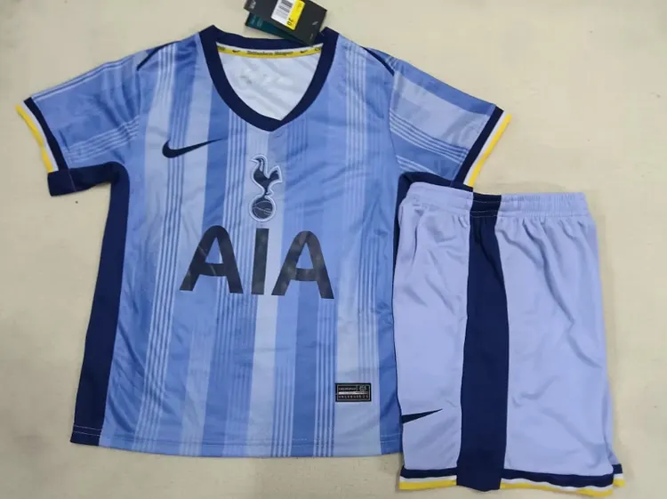 24-25 season Tottenham away kids wear