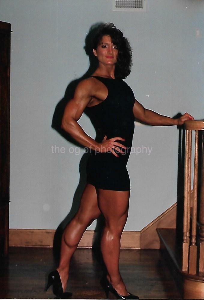 MARISSA BROWN Female Bodybuilder MUSCLE WOMAN 80' 90s FOUND Photo Poster painting EN 17 37 S