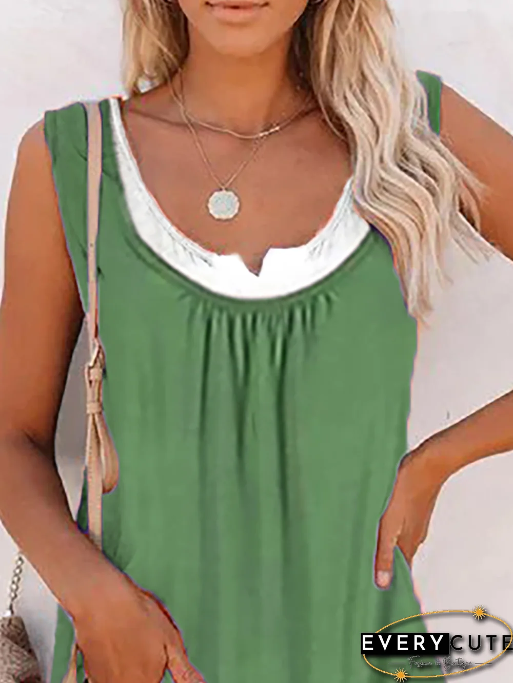 Plus size Casual Sleeveless T-shirt