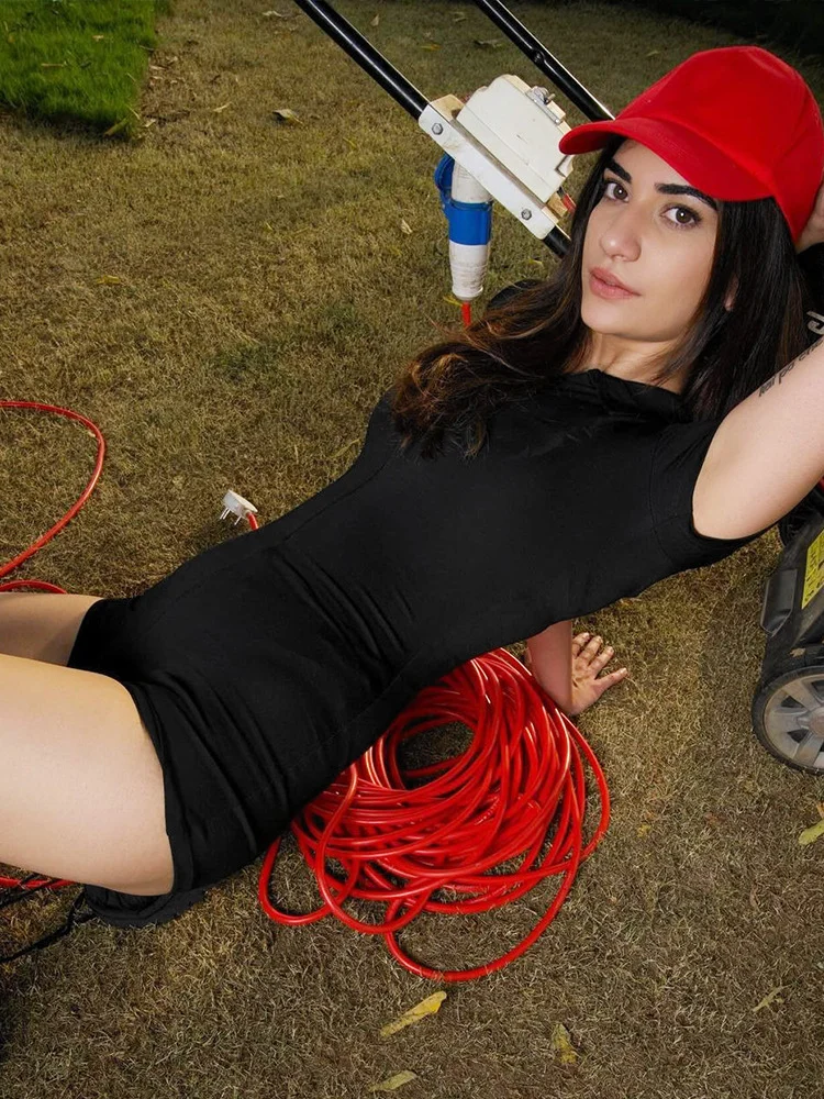 Uveng Uveng Women's Spring / Summer 2024 New Lapel Zipper Short Sleeve Yoga Sports Running Jumpsuit Women