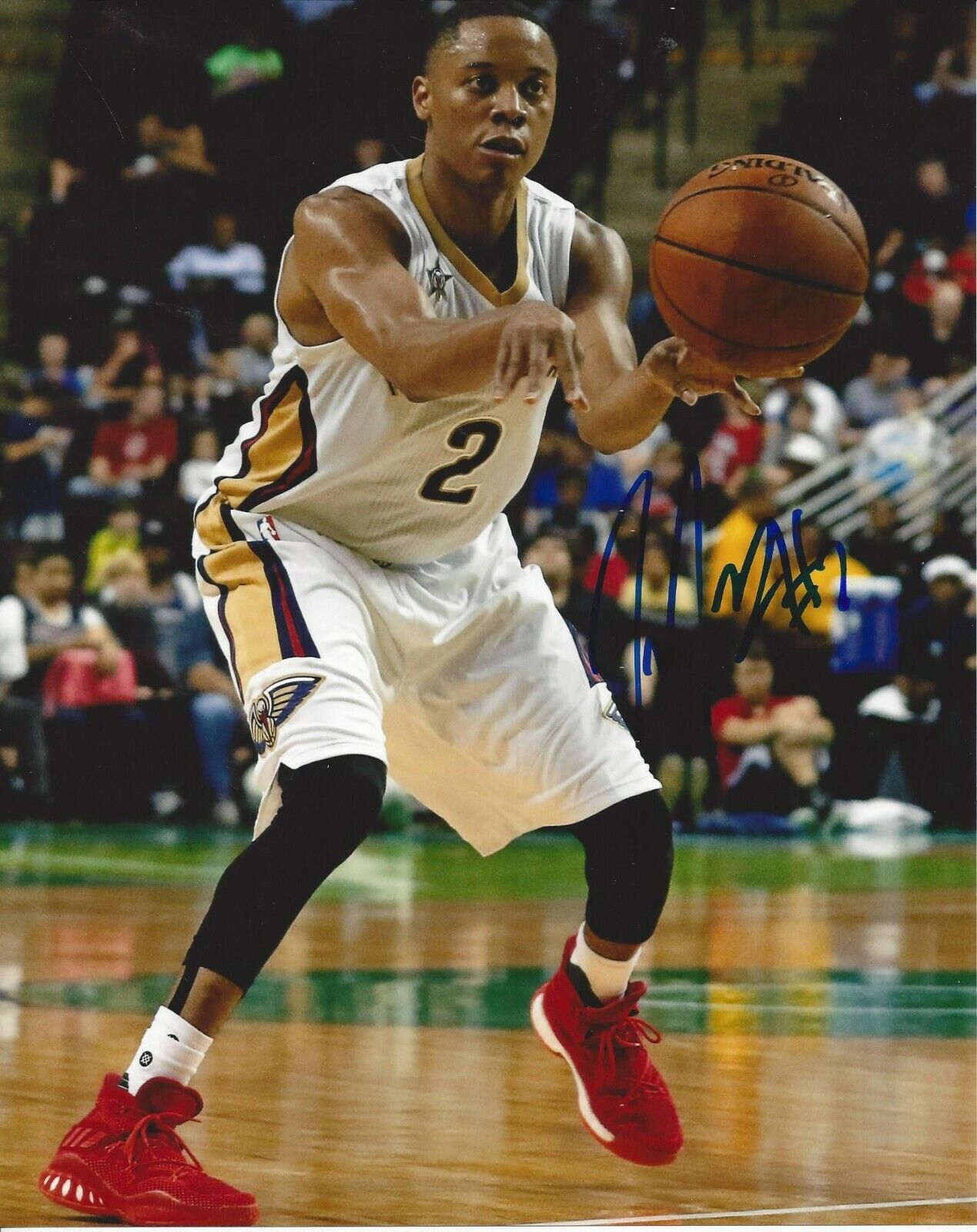 Tim Frazier autographed 8x10 New Orleans Pelicans#S378