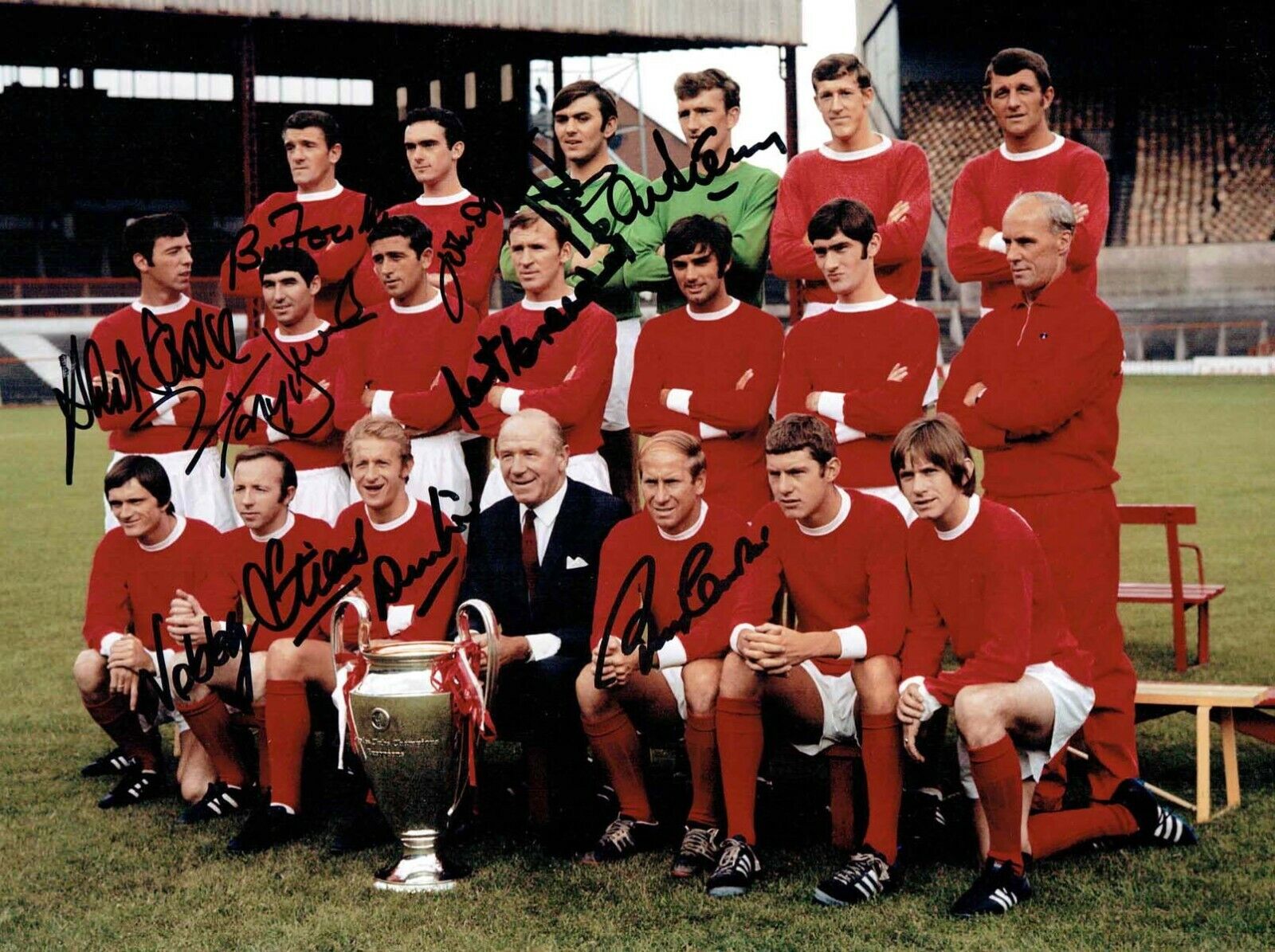 Manchester United 1968 Squad Signed European Cup 10x8 Photo Poster painting AFTAL RD COA Man Utd