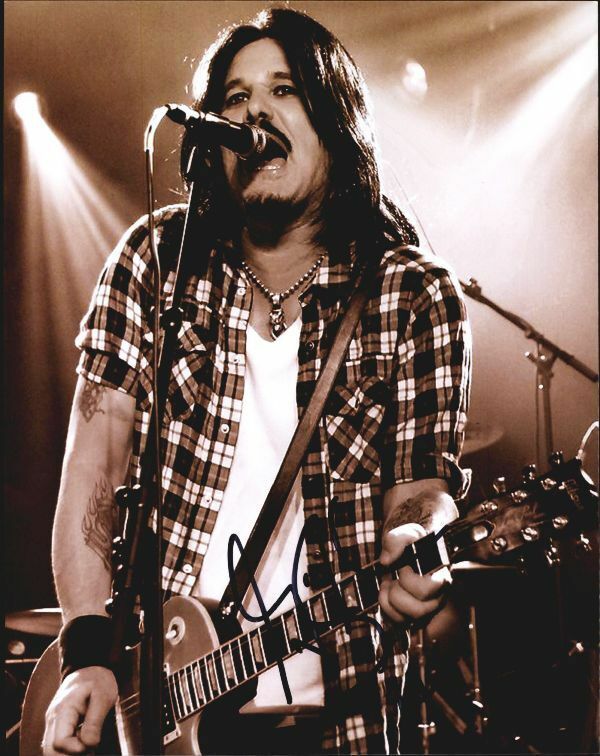 Gilby Clarke Gun N Roses Authentic signed 8x10 Photo Poster painting |CERT Autographed 326-i