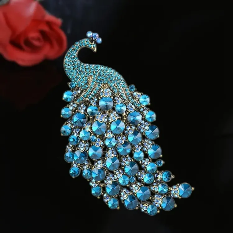 Peacock Animal Rhinestone Blue Corsage Scarf Clips Brooches Pins Brooches Safety Pin Women Girls Clothing Decoration