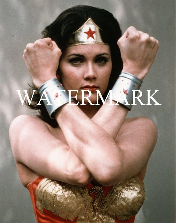 LYNDA CARTER Wonder Woman Glossy 8 x 10 Photo Poster painting Poster