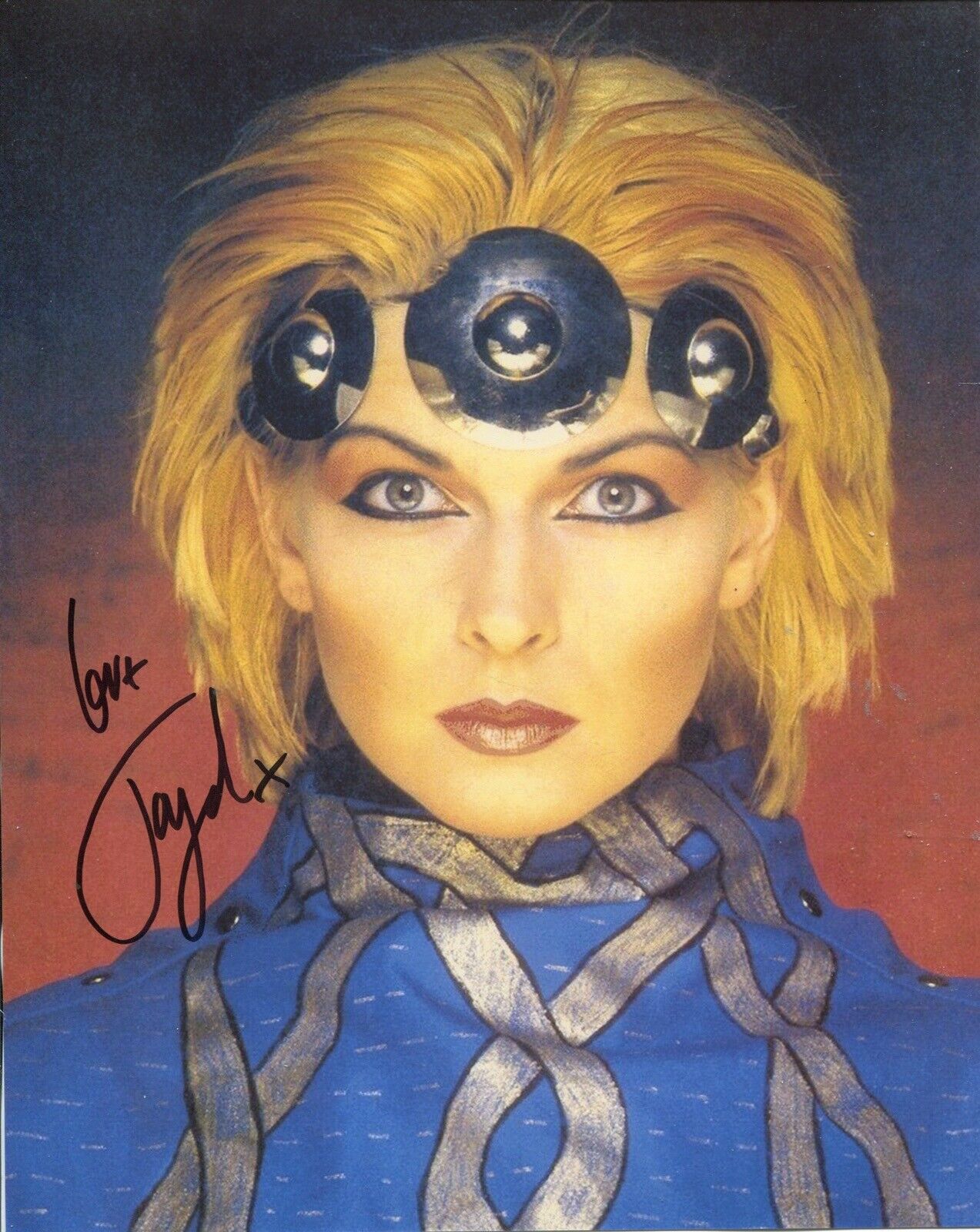 QUADROPHENIA actress and pop star TOYAH signed 8x10 Photo Poster painting IMAGE No21