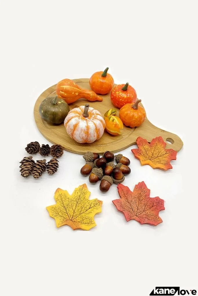 Halloween Assorted 172-Pack Fall Décor Pieces