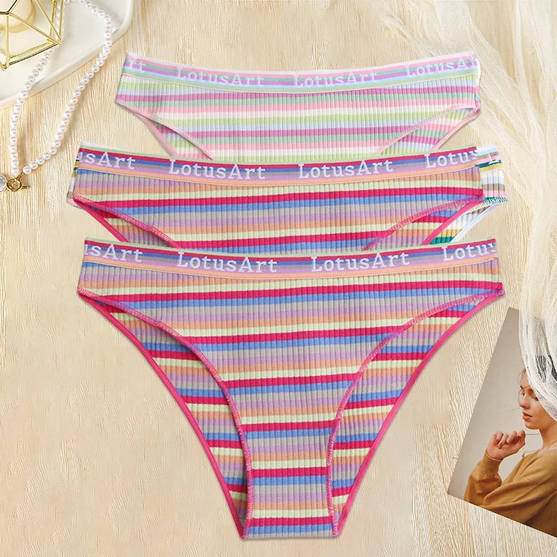 FINETOO 3PCS/Set Women Cotton Seamless Panties for Female M-XL Underwear Panty Sexy Colorful Striped Lingerie Letter Waist Brief
