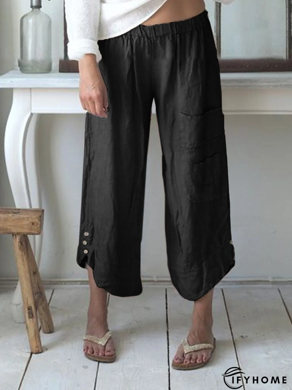 Pockets Buttoned Elastic Waist Stylish Casual Capri Pants | IFYHOME