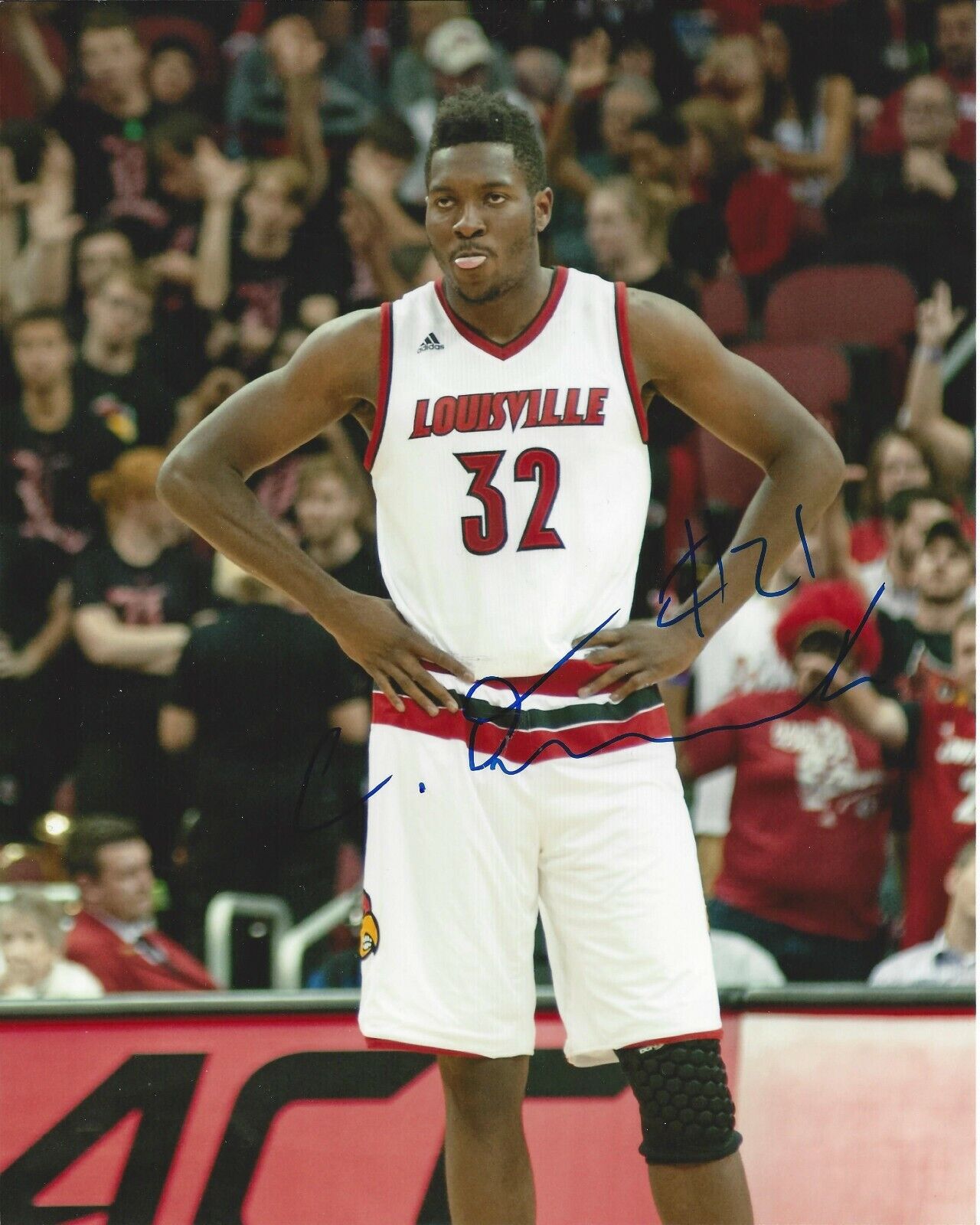 Chinanu Onuaku Autographed 8x10 Houston RocketsA886