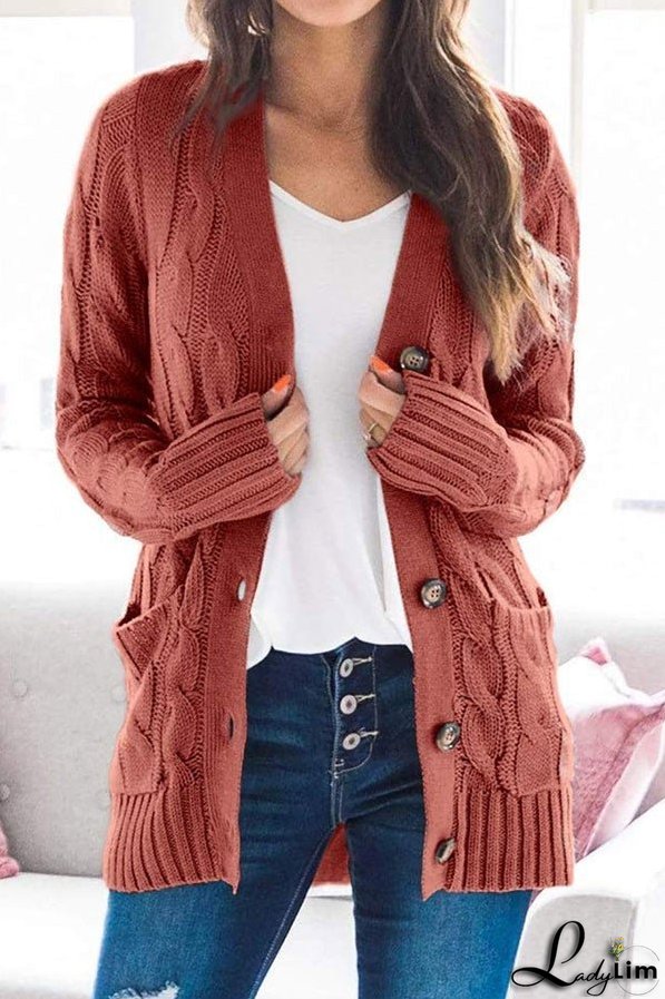 Versatile and Comfortable Coat