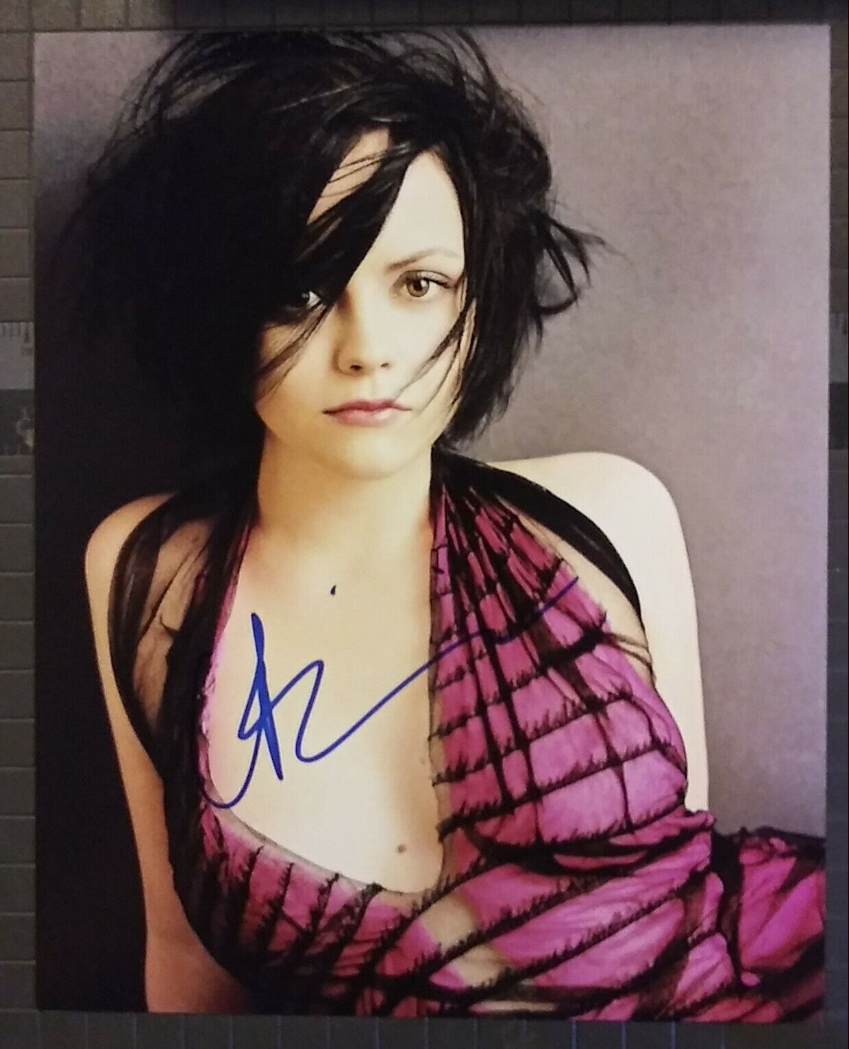 Christina Ricci signed 8x10