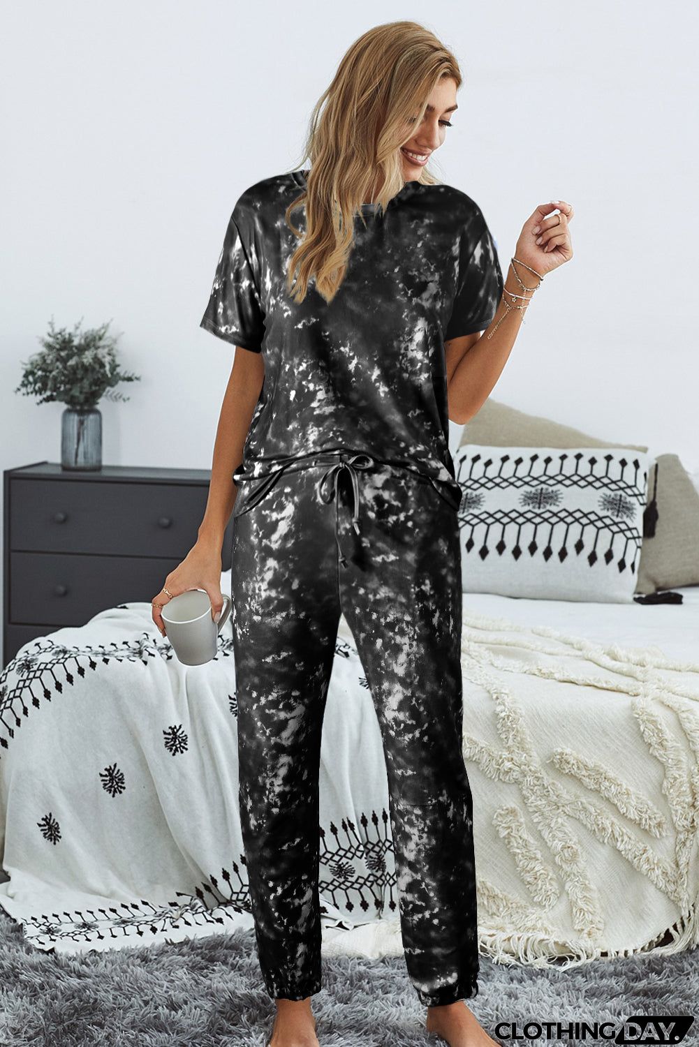 Black Tie-dye Short Sleeve T-shirt Pants Pajama Set